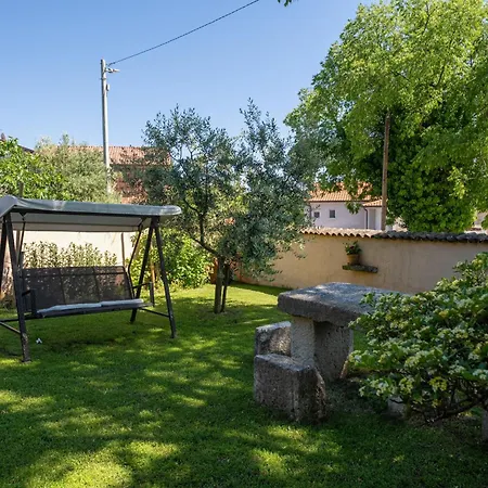 Holiday home Casa Olga Mit Eigenem Pool Und Garten Porec