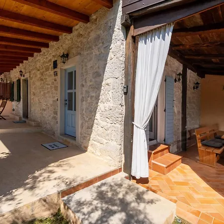Casa Olga Mit Eigenem Pool Und Garten Holiday home Porec
